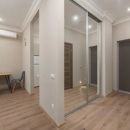 Green Apartments Odesa Exterior photo