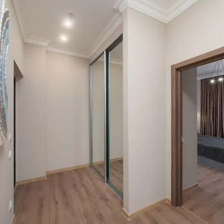 Green Apartments Odesa Exterior photo