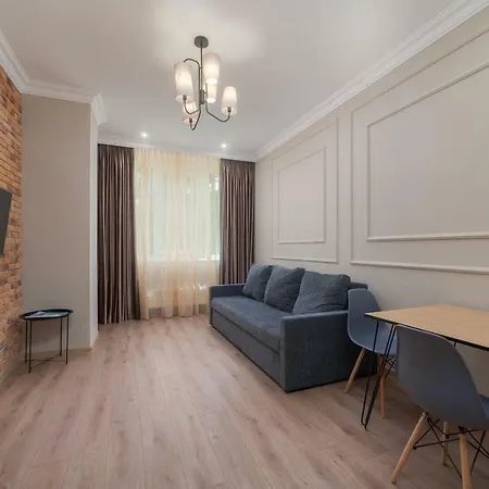 Green Apartments Odesa Exterior photo