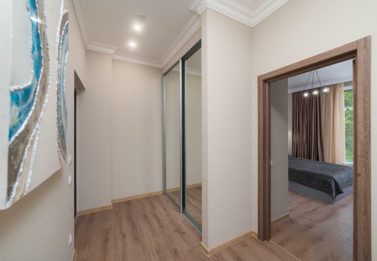 Apartment Green Apartments Odesa