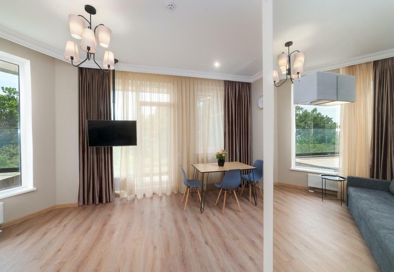 Green Apartments Apartment Odesa